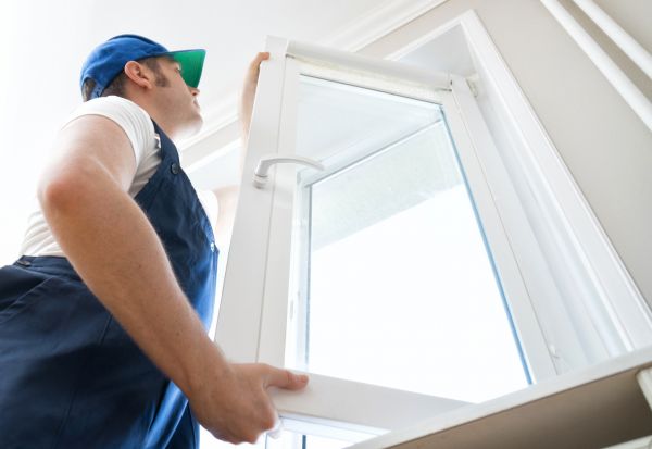 Cost of Home Window Repair in Kansas City