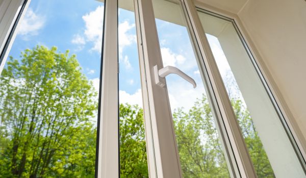 Cost of Window Glass Replacement in Kansas City